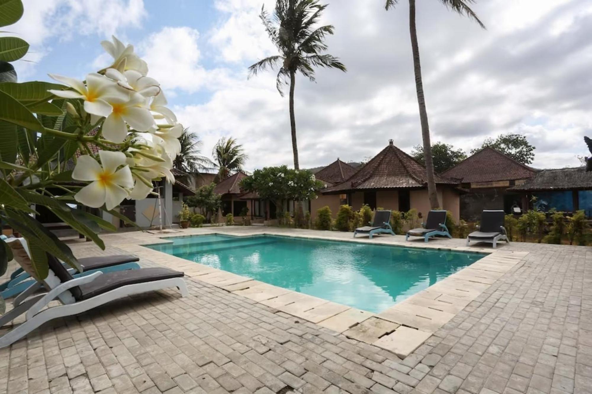 Gguesthouse Kuta  Dış mekan fotoğraf