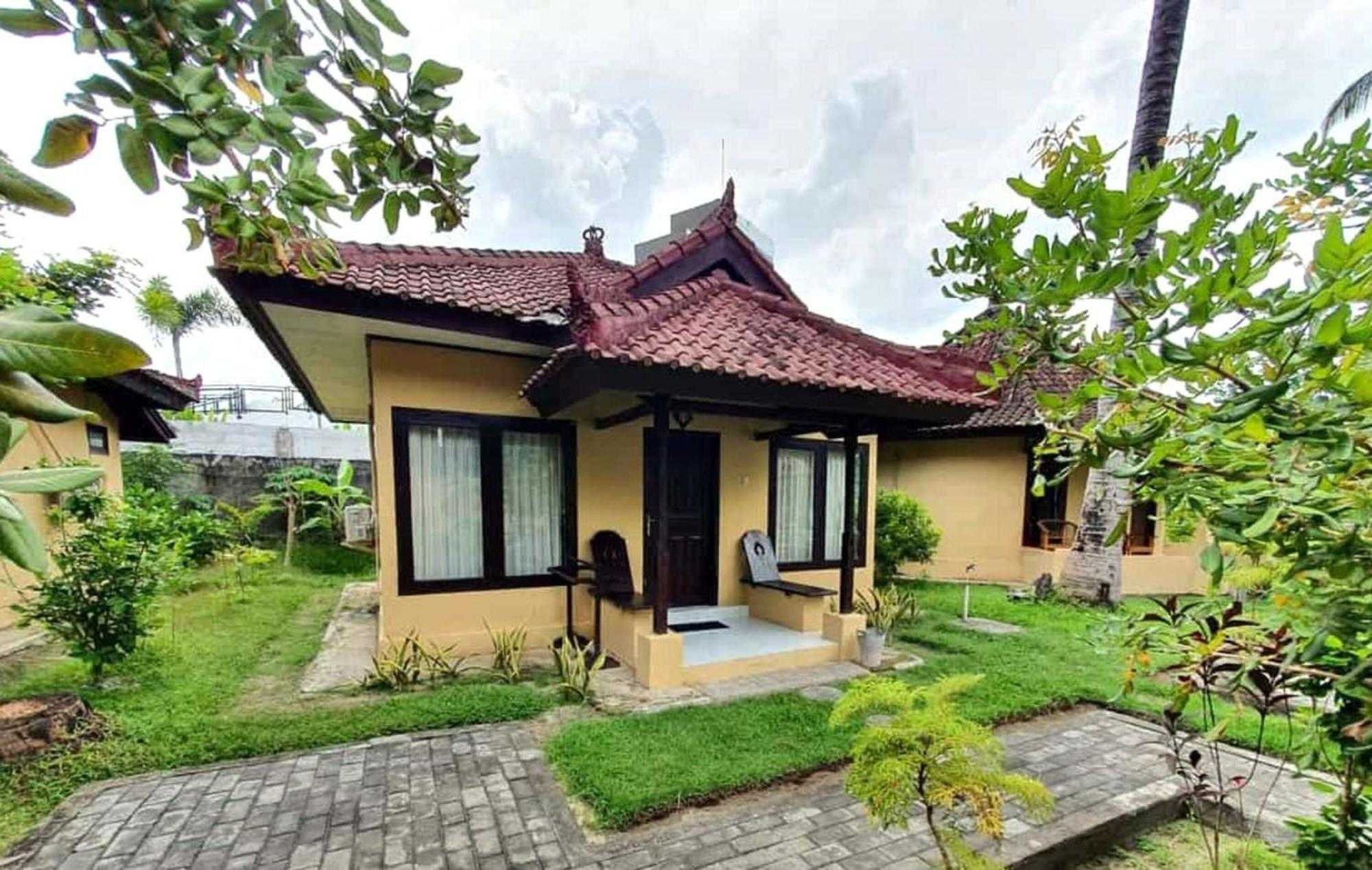 Gguesthouse Kuta  Dış mekan fotoğraf